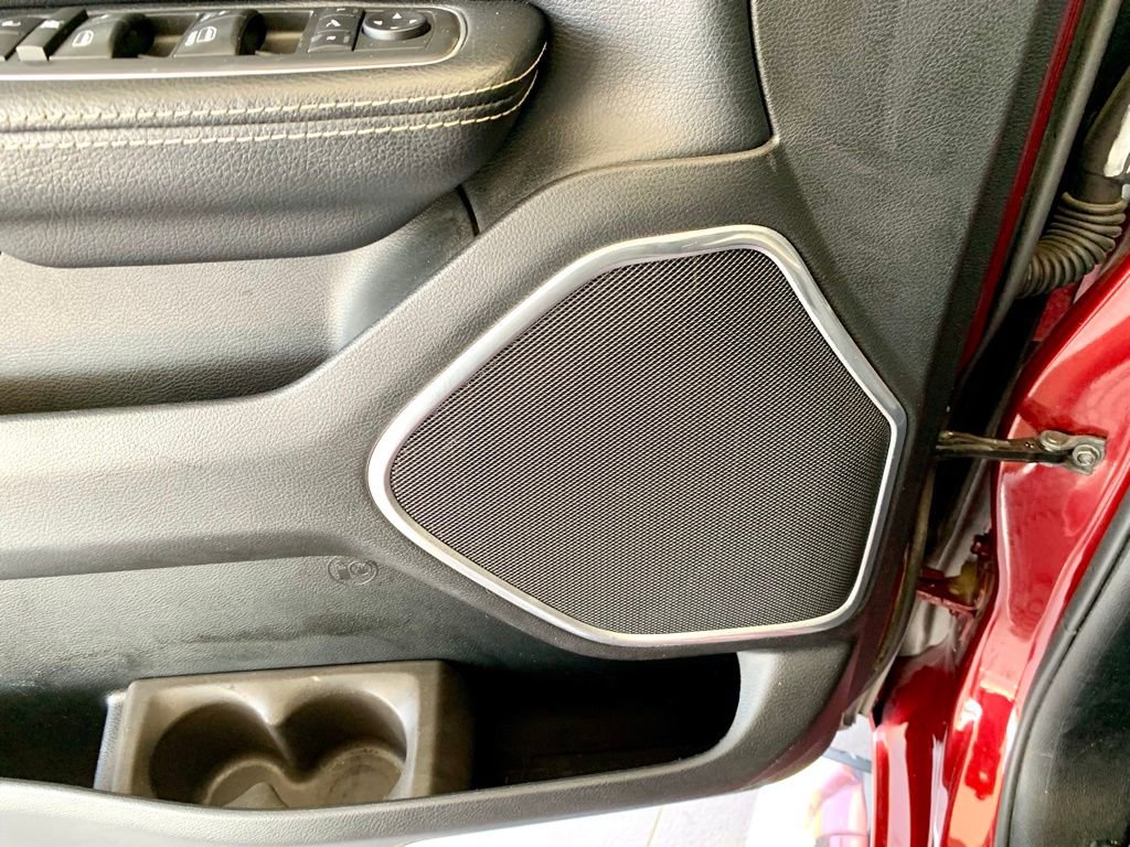 Used 2019 RAM 1500 Laramie image 14