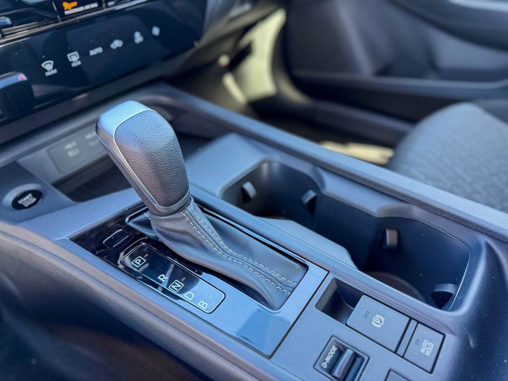 New 2026 Nissan Sentra SV w/ Floor Mat Package FWD image 31