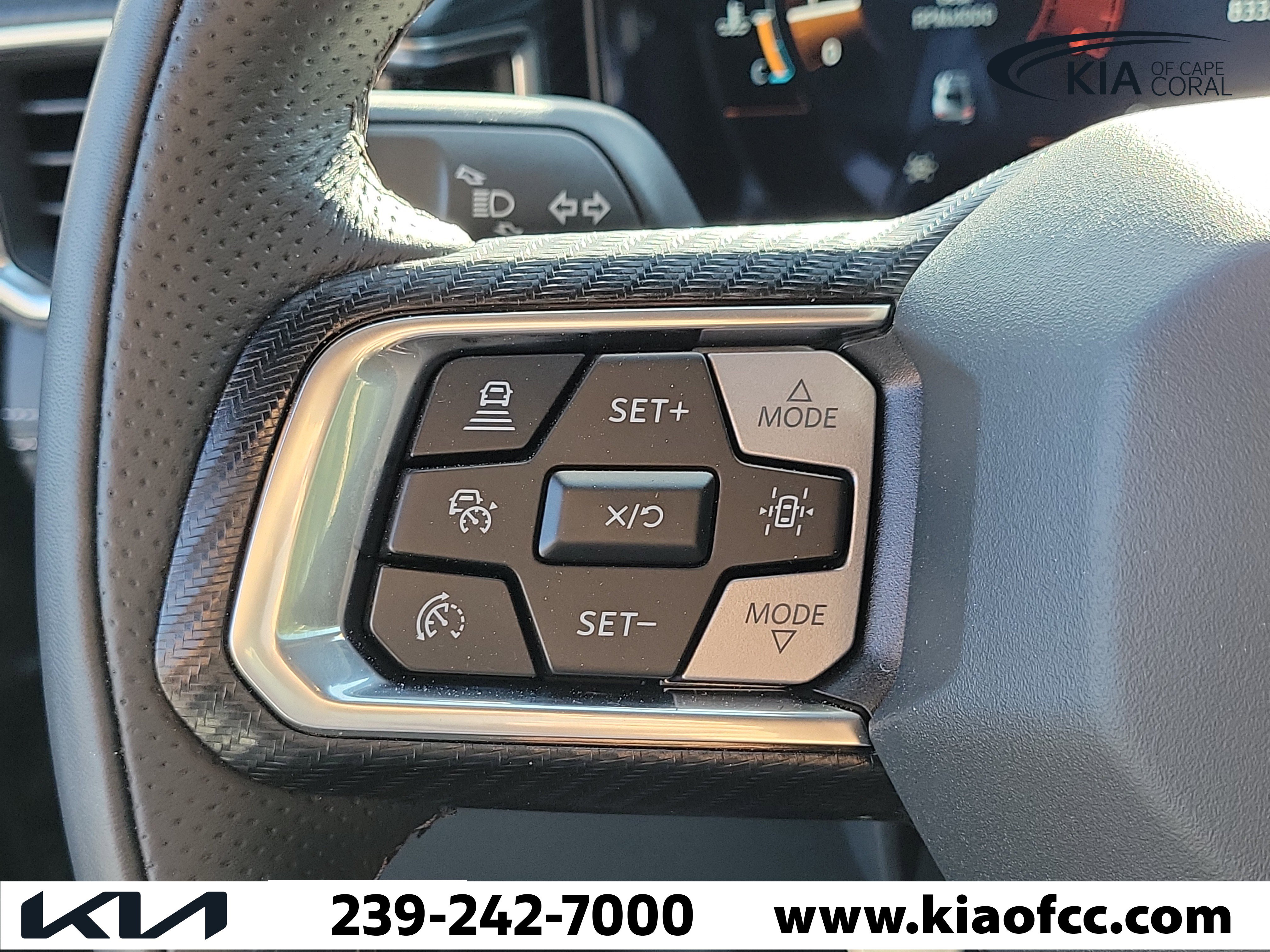 Used 2025 Ford Mustang GT Premium RWD image 24