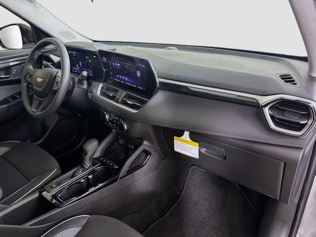 New 2026 Chevrolet TrailBlazer LS FWD image 28