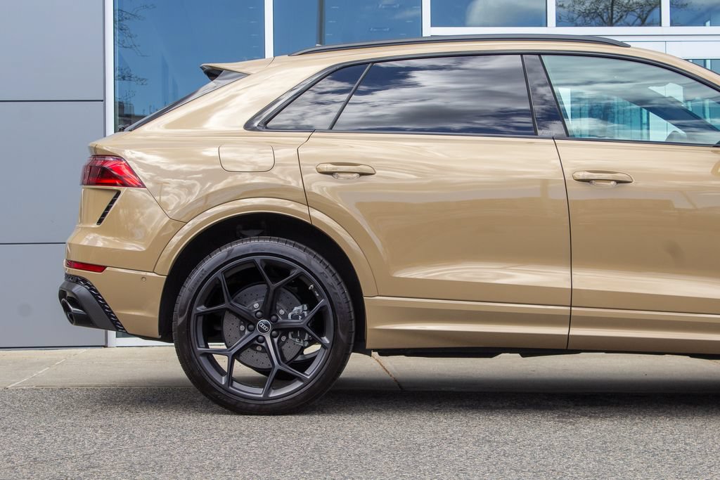 Used 2025 Audi RS Q8 performance AWD/4WD image 6