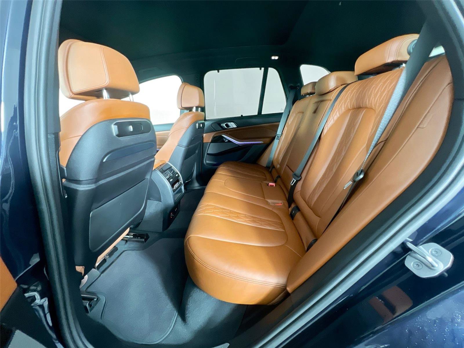 Used 2024 BMW X5 M60i image 23