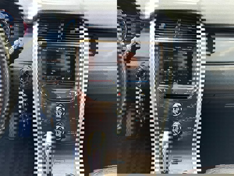 Used 2012 Ford Edge SEL FWD image 19