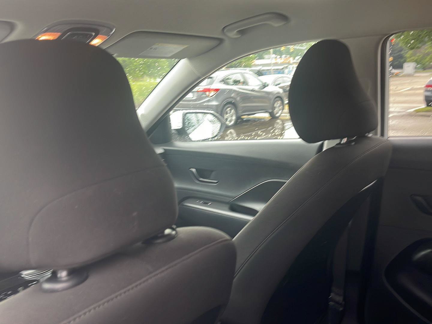 Certified 2025 Hyundai Kona SEL AWD/4WD image 17