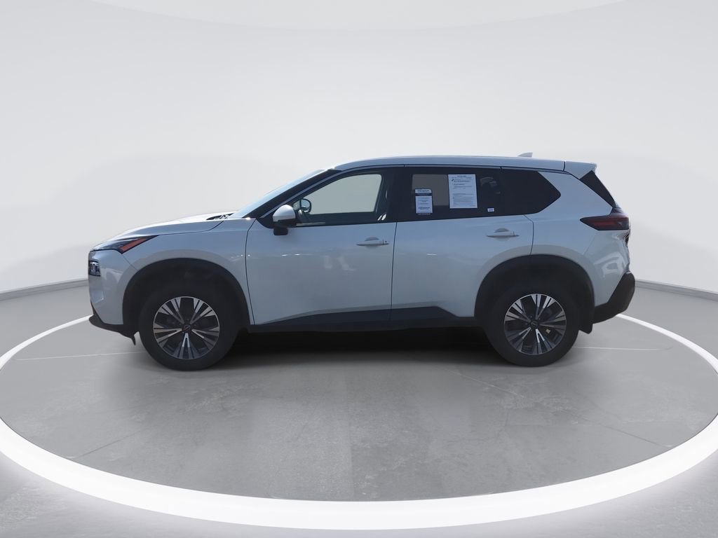Used 2023 Nissan Rogue SV image 5