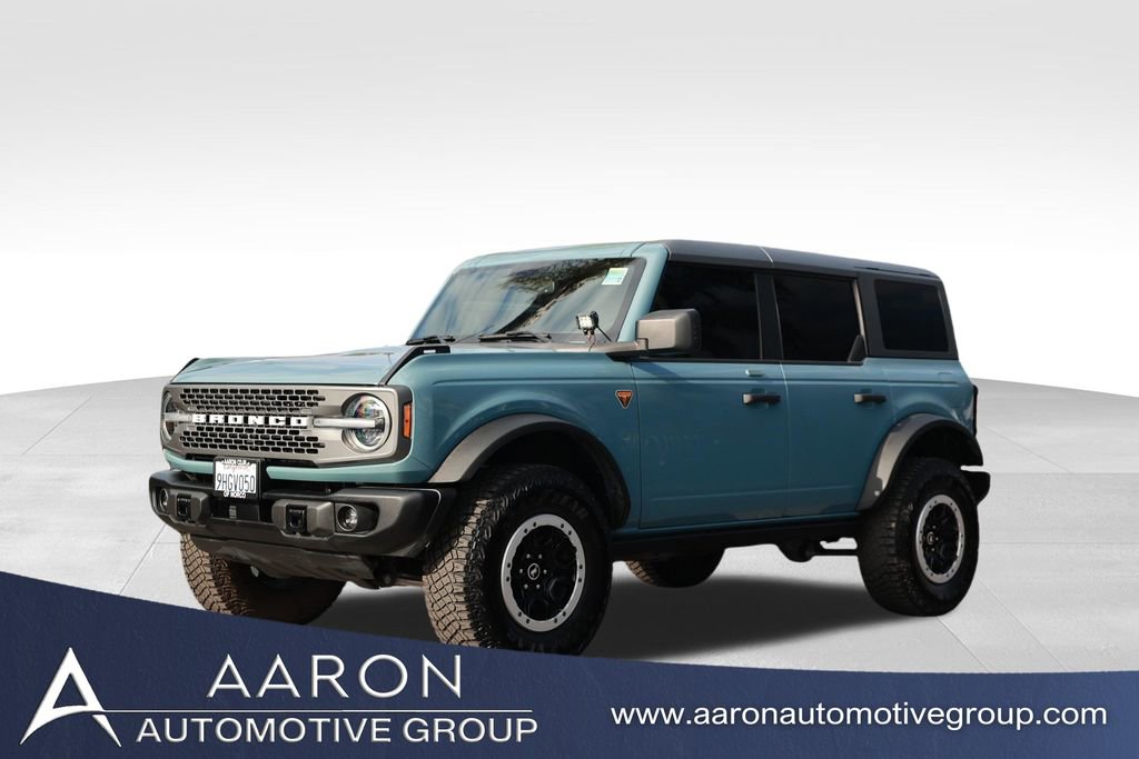 Used 2023 Ford Bronco Badlands w/ Sasquatch Package AWD/4WD image 1
