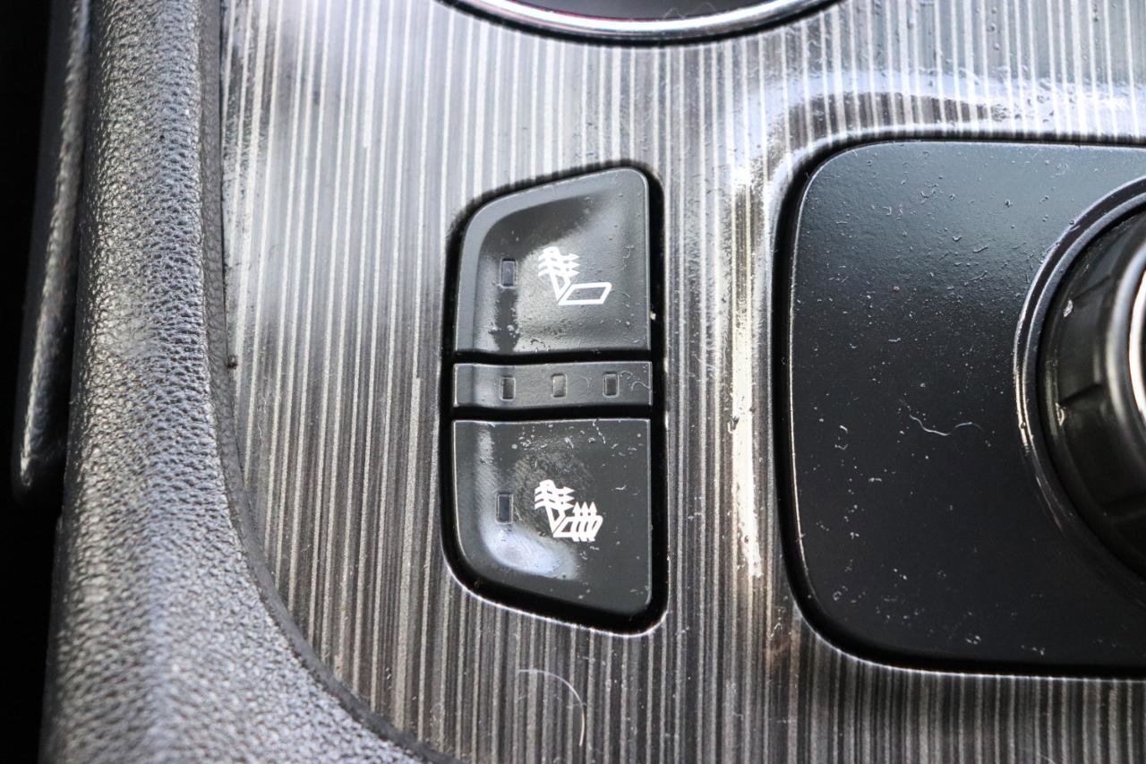 Used 2020 GMC Acadia SLT AWD/4WD image 39