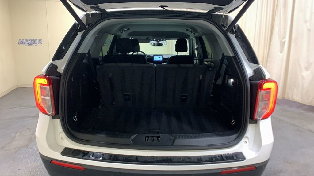 Certified 2023 Ford Explorer XLT image 21