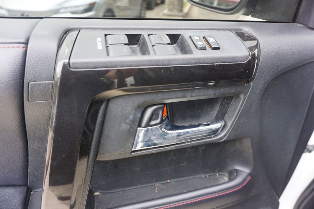 Used 2018 Toyota 4Runner TRD Off-Road Premium w/ Wilderness Package image 3