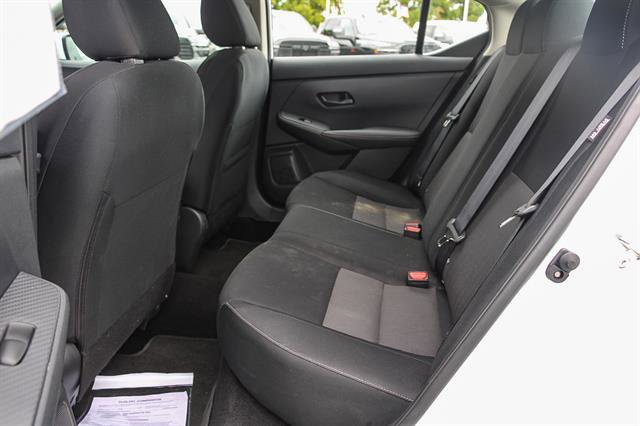 Used 2024 Nissan Sentra SV image 18