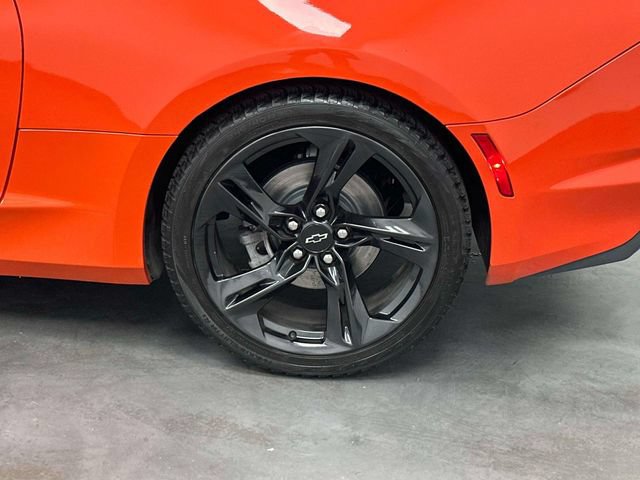 Used 2021 Chevrolet Camaro LT w/ RS Package RWD image 15