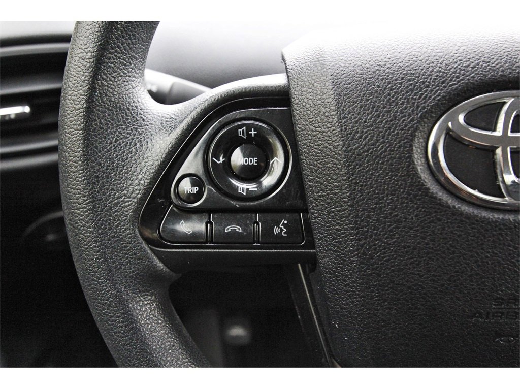 Used 2020 Toyota Prius image 14