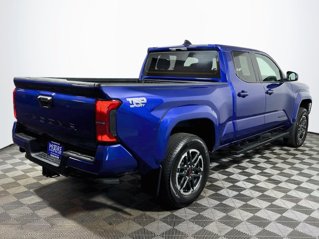 Certified 2025 Toyota Tacoma TRD Sport AWD/4WD image 7