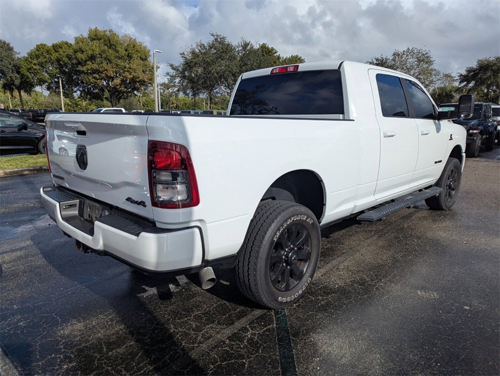 Used 2022 RAM 2500 Big Horn w/ Night Edition image 4