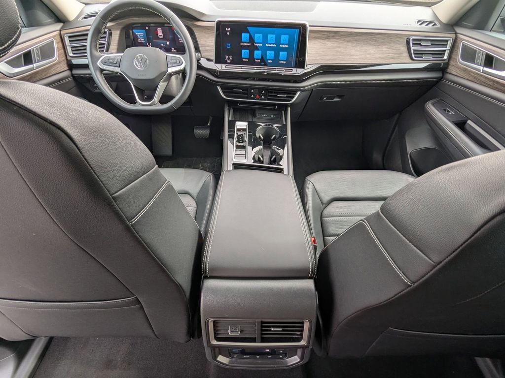 Used 2025 Volkswagen Atlas SEL image 27