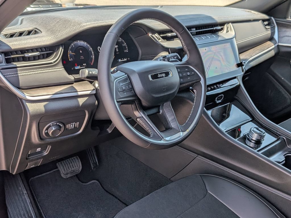 New 2026 Jeep Grand Cherokee L 2WD image 34
