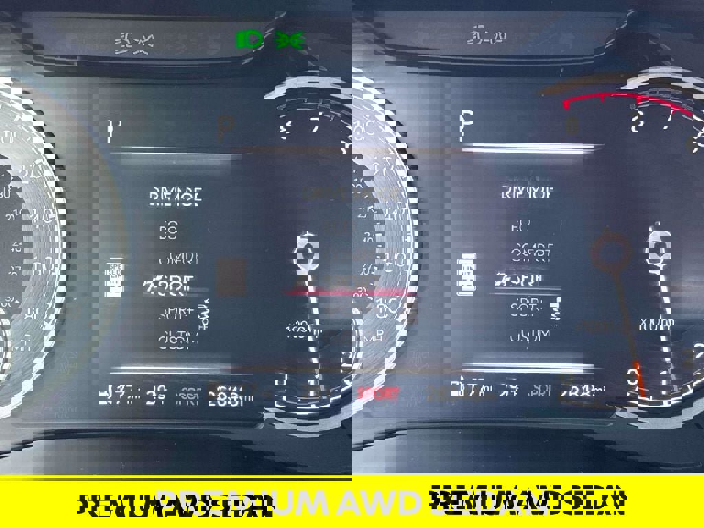 Used 2024 Genesis G70 2.5T image 26