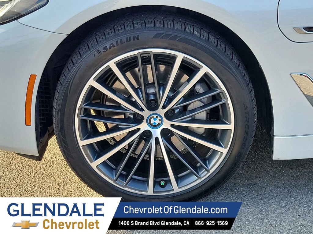 Used 2023 BMW 530e RWD image 19