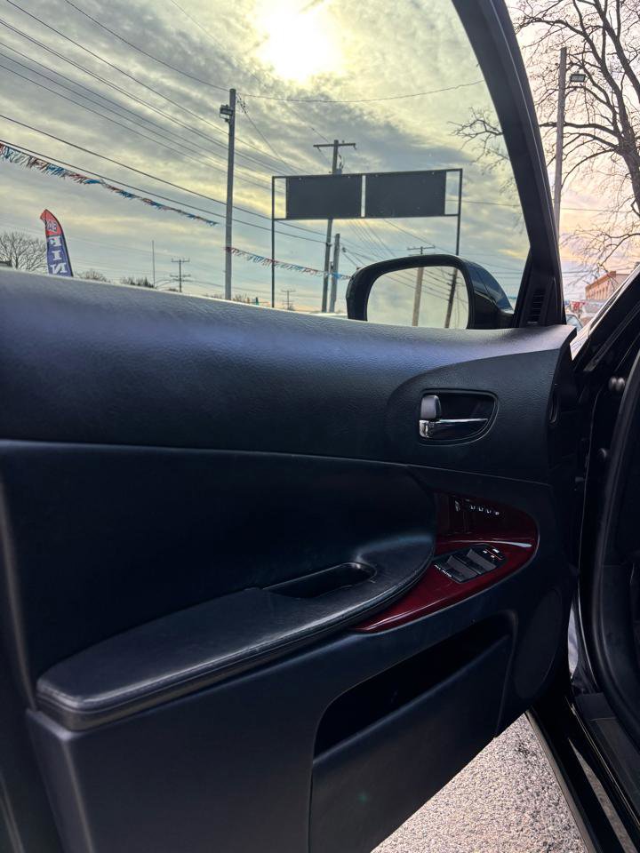 Used 2011 Lexus GS 460 image 8