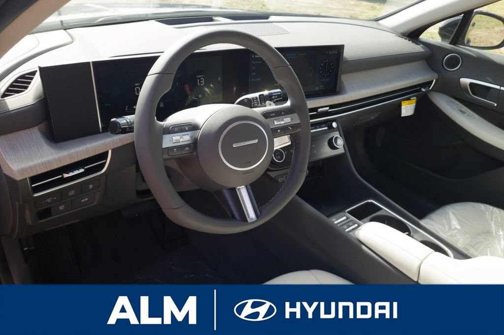 New 2025 Hyundai Sonata SEL FWD image 13