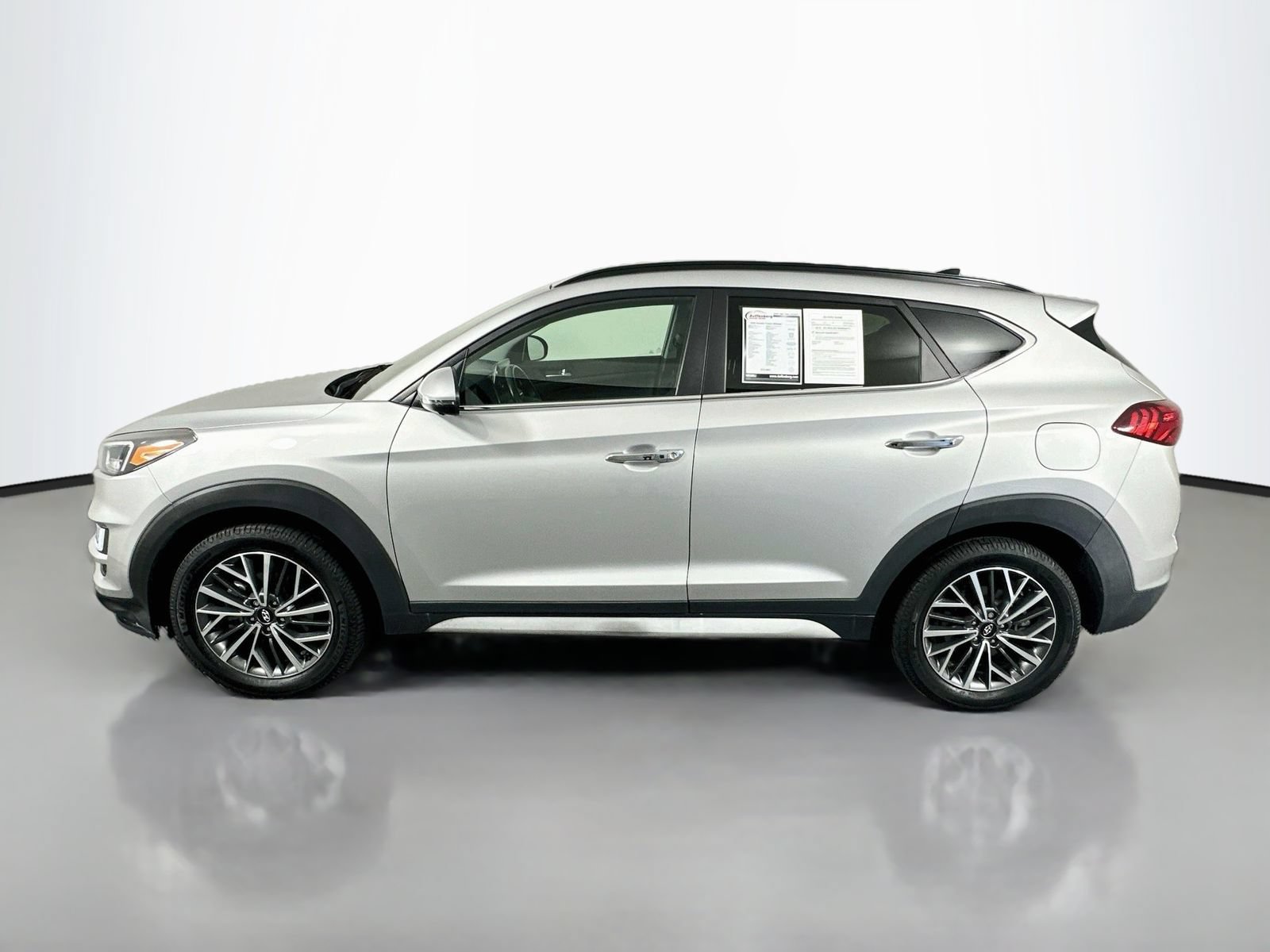 Used 2020 Hyundai Tucson Ultimate w/ Cargo Package AWD/4WD image 4