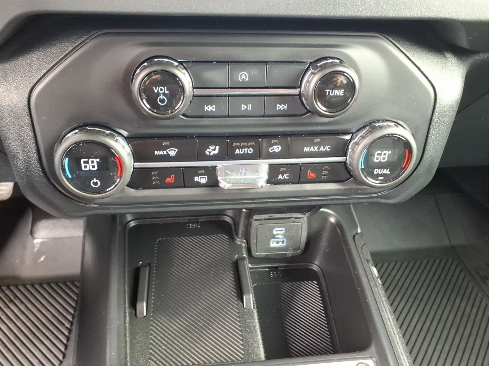 Used 2025 Ford Bronco Big Bend AWD/4WD image 18