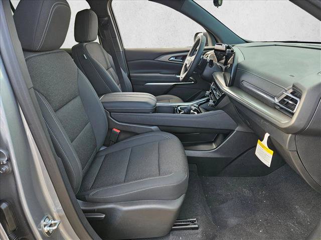 New 2026 Chevrolet Traverse LT w/ Driver Confidence Package FWD image 16