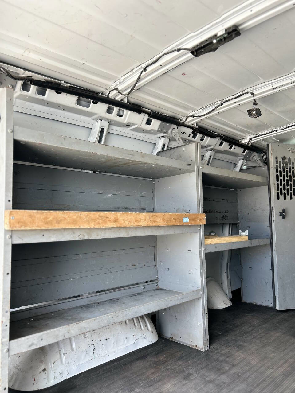 Used 2019 GMC Savana 2500 w/ Driver Convenience Package image 11