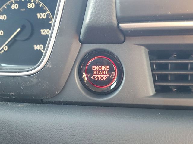 New 2025 Honda Pilot Touring image 29