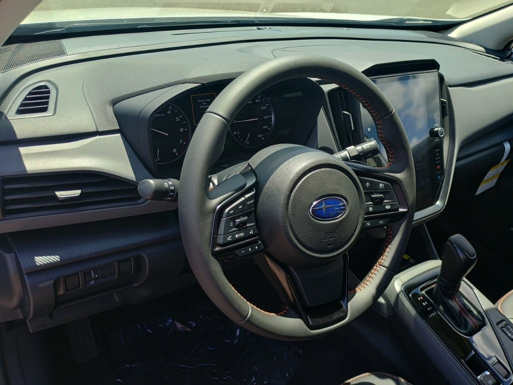 New 2025 Subaru Crosstrek 2.5i Limited w/ Popular Package #3A image 9