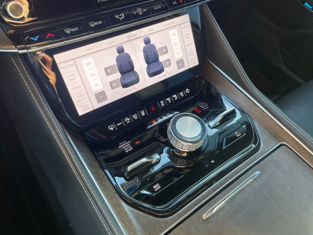 Used 2022 Jeep Grand Wagoneer Series II image 18