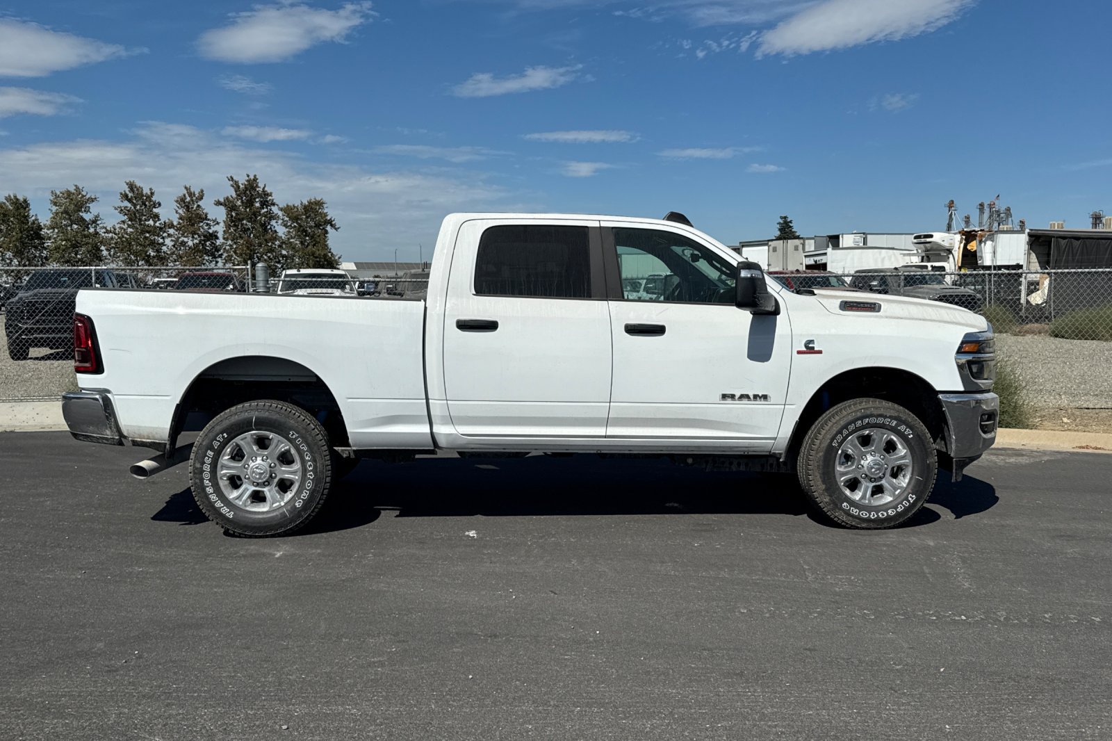 New 2026 RAM 2500 Big Horn AWD/4WD image 2