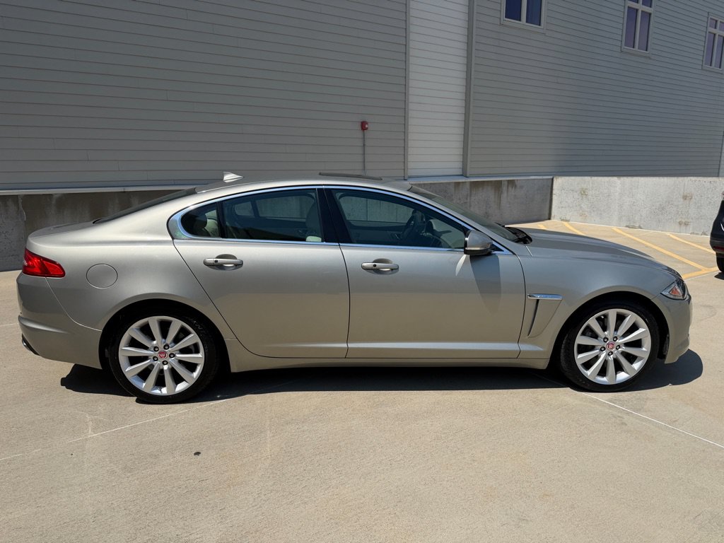 Used 2014 Jaguar XF 3.0 AWD/4WD image 2
