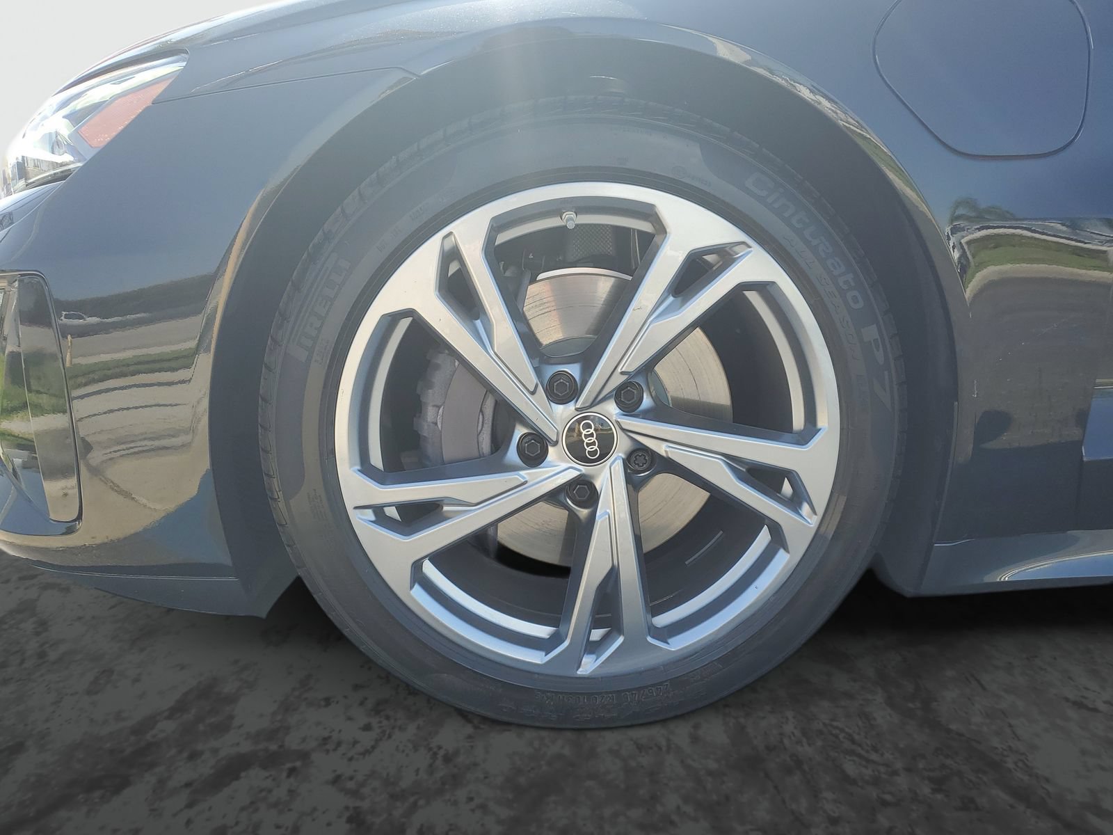 Used 2024 Audi e-tron GT Premium Plus AWD/4WD image 6