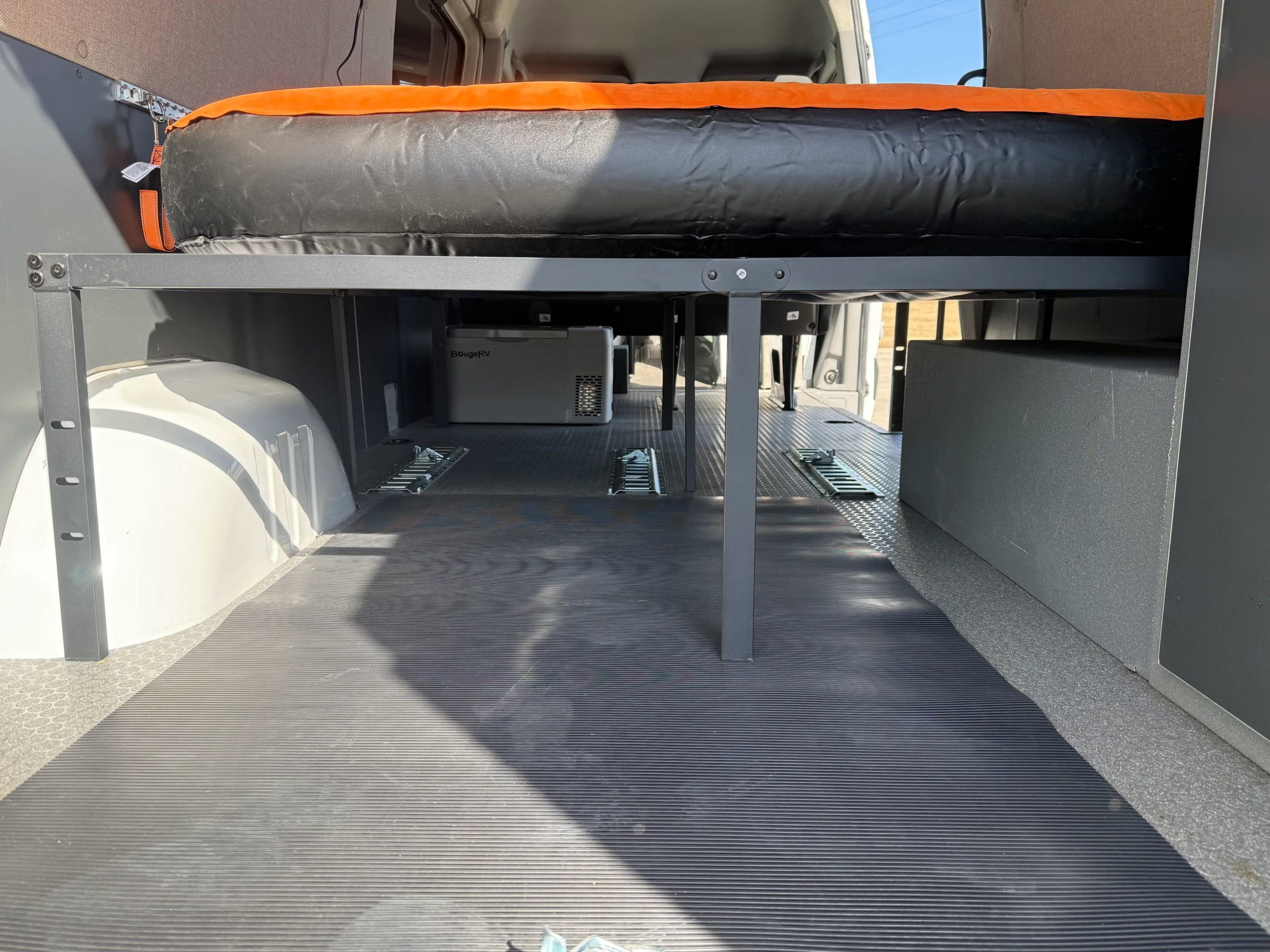 Used 2011 Mercedes-Benz Sprinter 2500 w/ Premium Pkg image 24