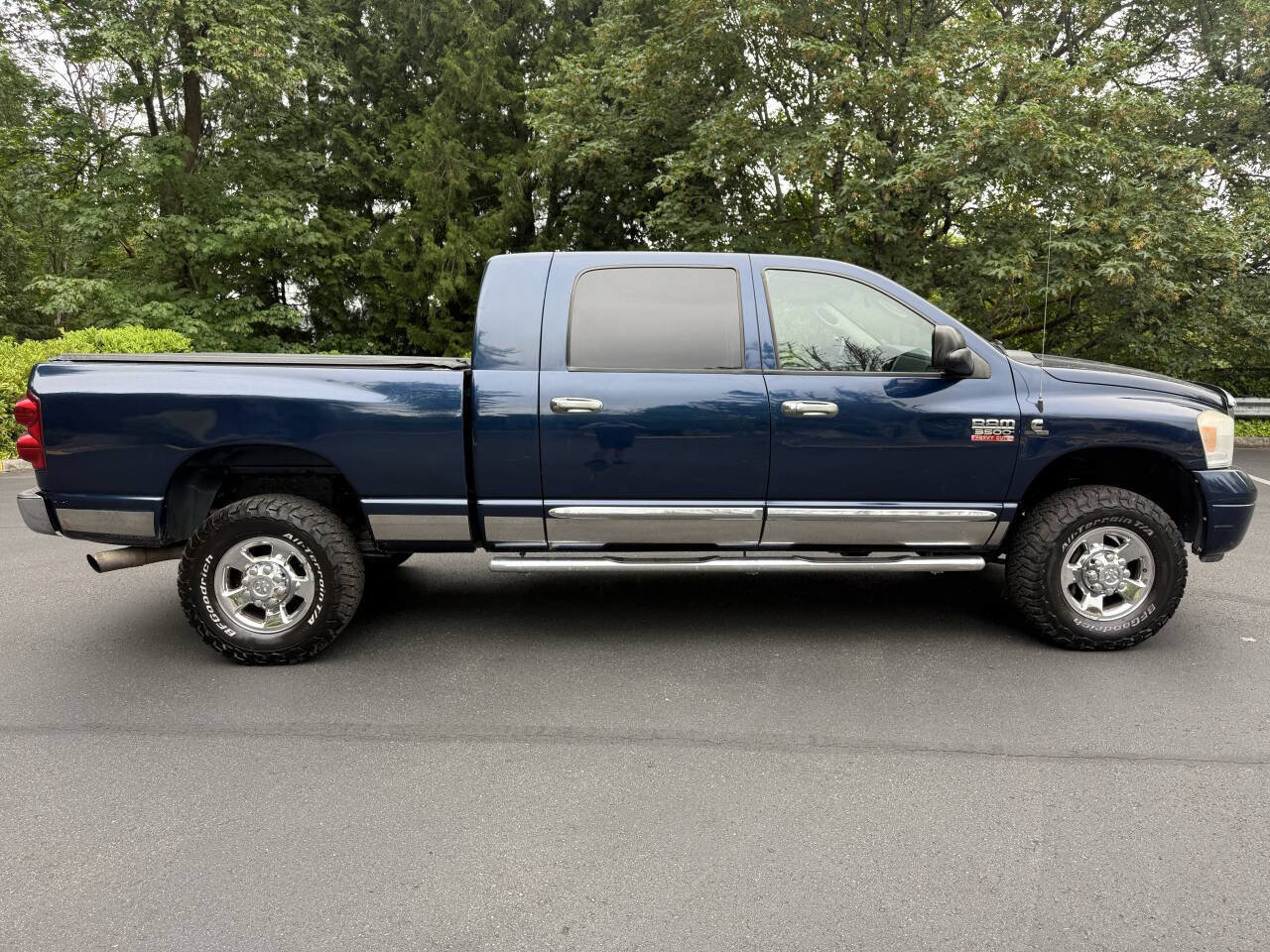 Used 2008 Dodge Ram 3500 Truck Laramie AWD/4WD image 3