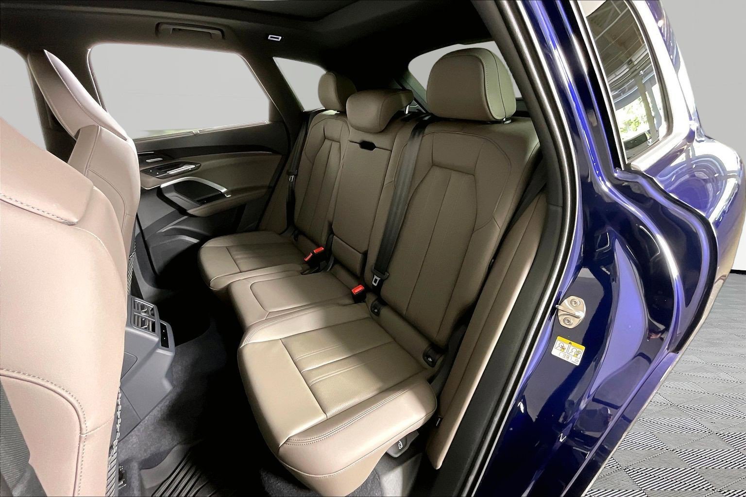 Used 2025 Audi Q5 Premium Plus AWD/4WD image 26