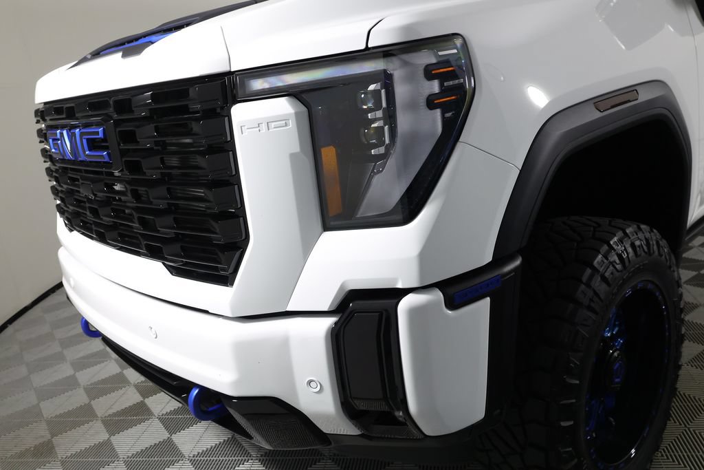 Used 2025 GMC Sierra 3500 Denali w/ Denali Reserve Package AWD/4WD image 43