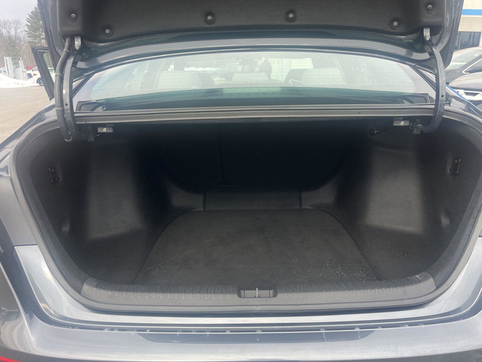 Certified 2025 Honda Accord SE image 11