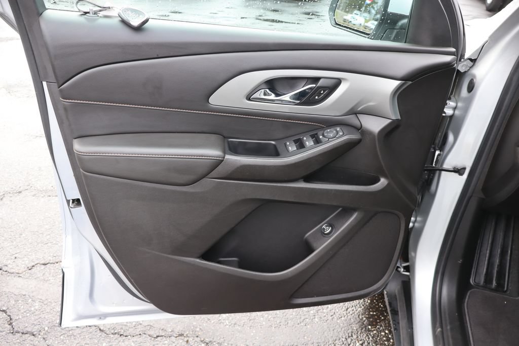 Used 2021 Chevrolet Traverse LT AWD/4WD image 26