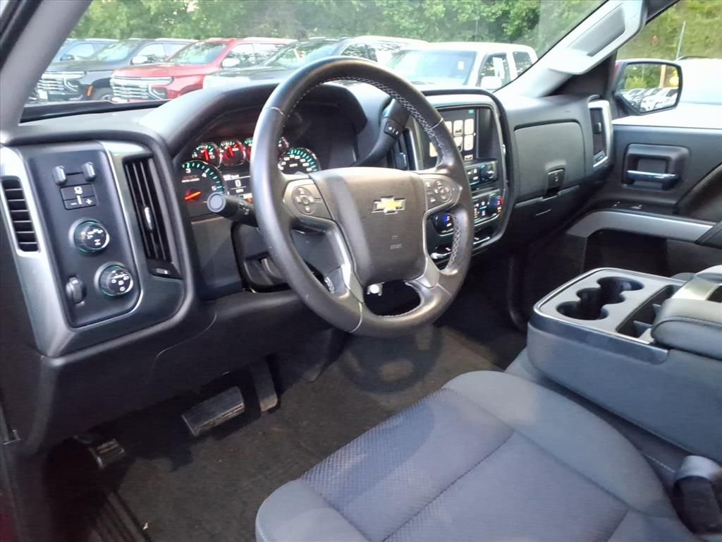Used 2017 Chevrolet Silverado 1500 LT w/ All Star Edition AWD/4WD image 11