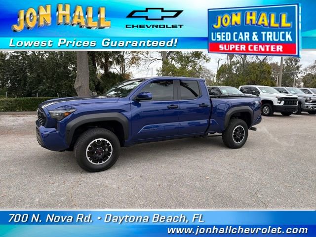 Used 2025 Toyota Tacoma TRD Off-Road image 3