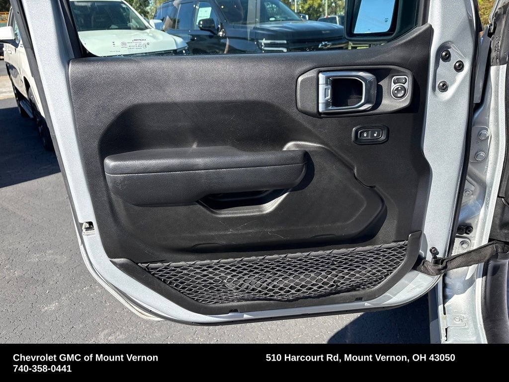 Used 2024 Jeep Wrangler Unlimited Rubicon 4xe image 12