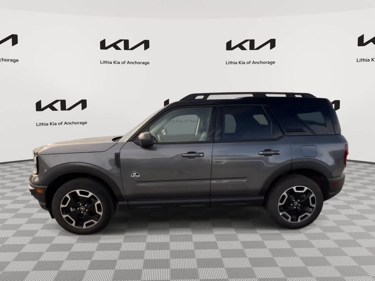 Used 2024 Ford Bronco Sport Outer Banks w/ Tech Package AWD/4WD image 6