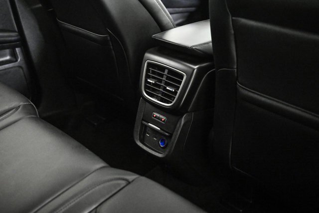 Used 2019 Lincoln Nautilus Reserve image 19