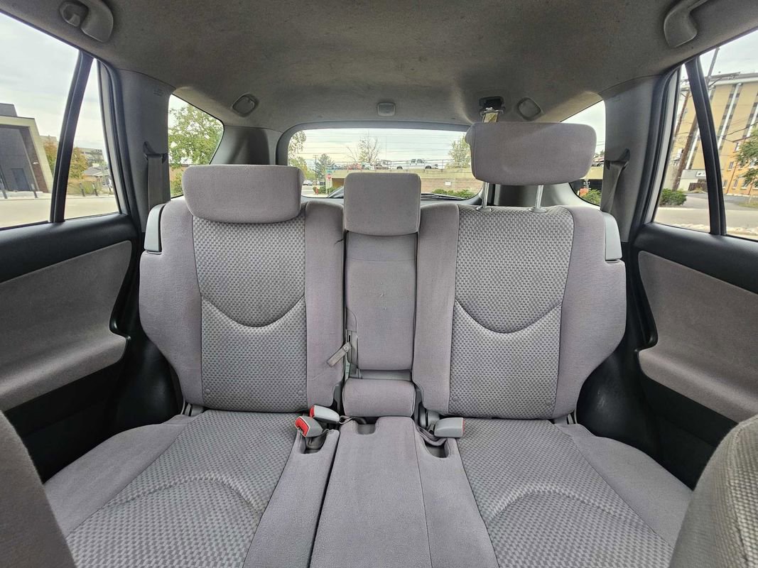 Used 2006 Toyota RAV4 4WD image 19