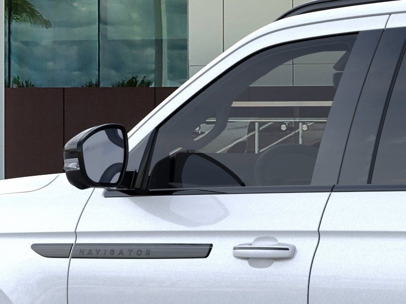 New 2026 Lincoln Navigator L Reserve AWD/4WD image 20