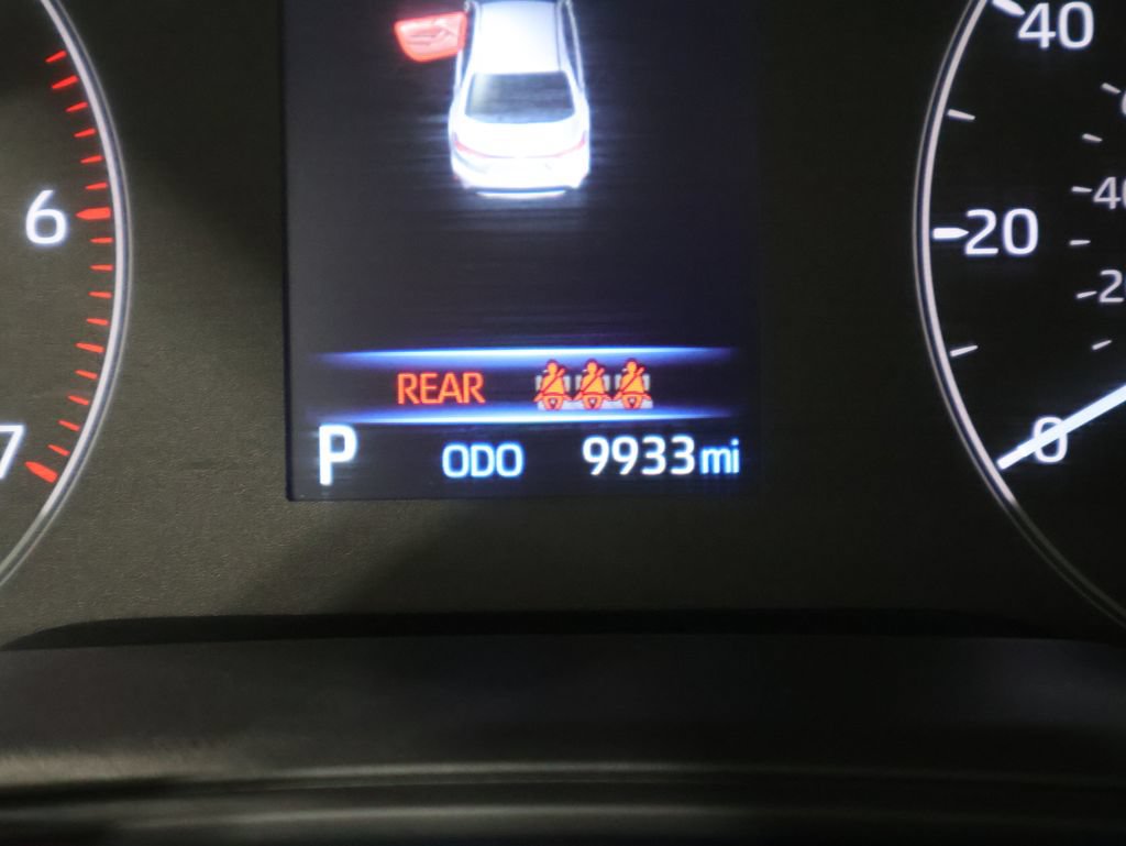 Used 2025 Toyota Corolla LE FWD image 40