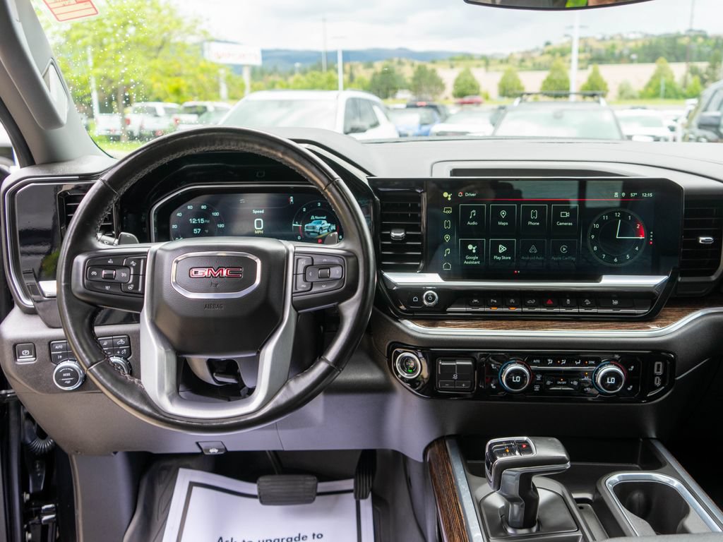 Used 2024 GMC Sierra 1500 Elevation w/ Elevation Premium Package AWD/4WD image 14