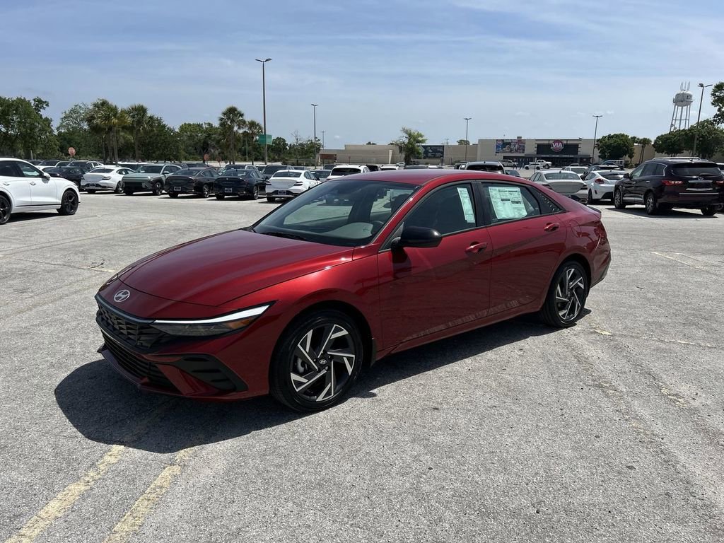 New 2025 Hyundai Elantra SEL image 14